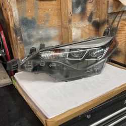 2018-2019 Toyota Corolla SE, XLE, XSE Left Driver Headlight LED OEM 8115002M90