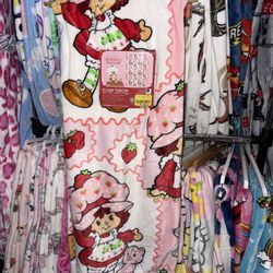 Strawberry Shortcake Blanket 