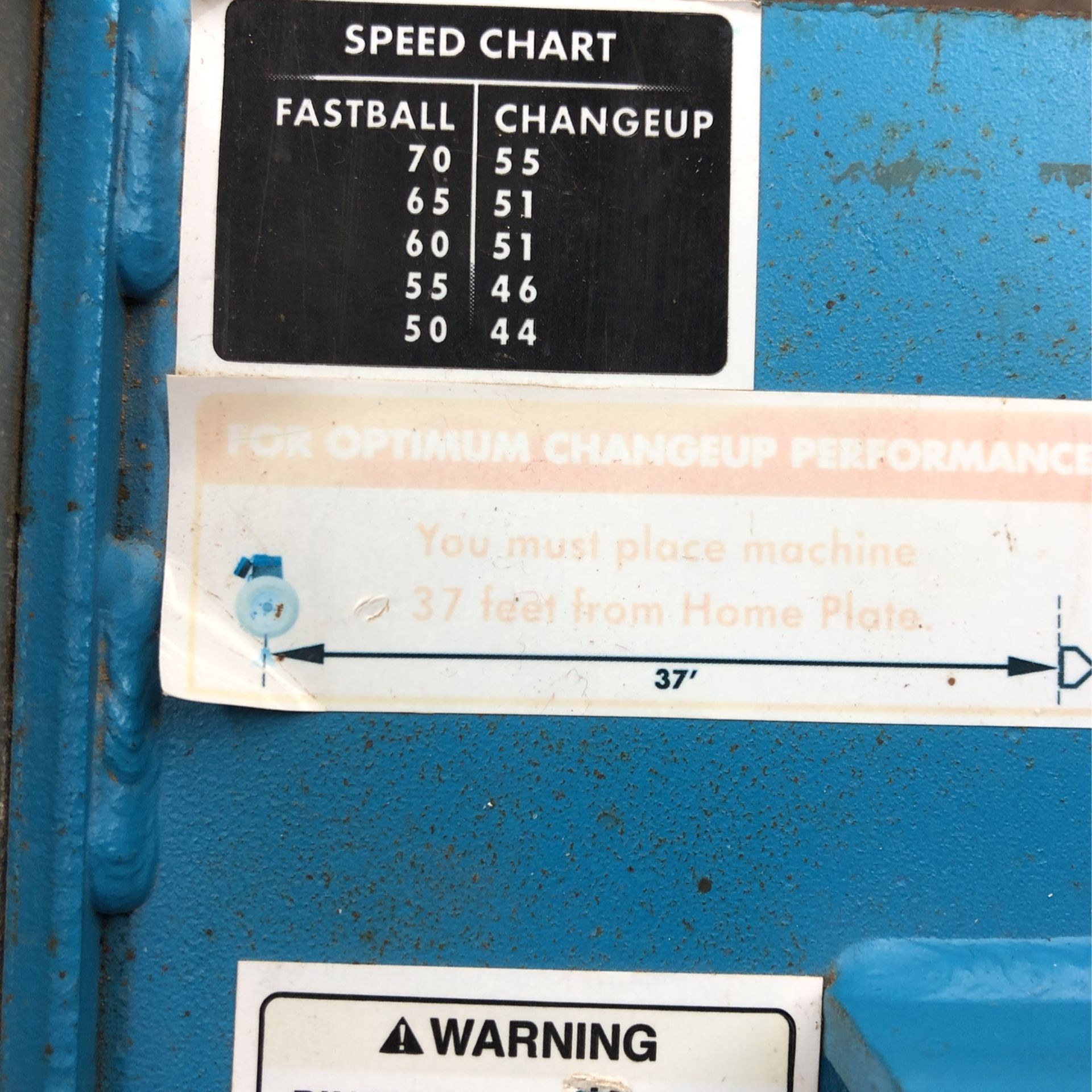 JUGS CHANGEUP SUPER SOFTBALL PITCHING MACHINE for Sale in Fullerton, CA