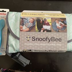 Brand new Diaper Pad and Diaper Cream Brush