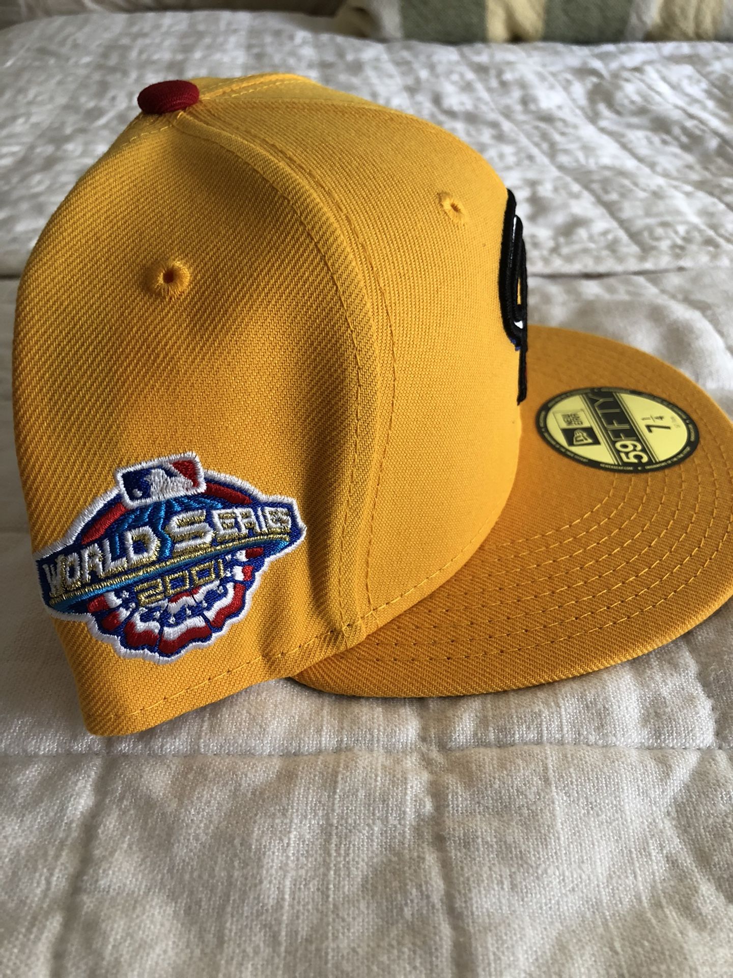 HAT CLUB ARIZONA DIAMONDBACKS RED VELVET for Sale in Mesa, AZ - OfferUp