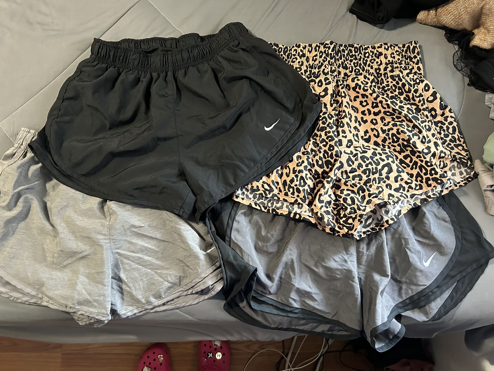 Massive Lot Of Women’s Clothes