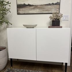 Ikea Besta 2 Door Cabinet with legs