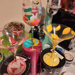 Vintage Nib Lolita Collectable Martini & Wine  Glasses 