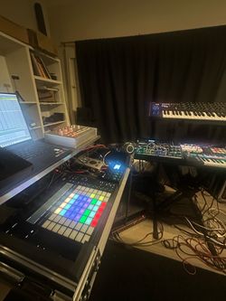 Push 2 w case