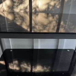 Glass Shelve - Woodland Hills