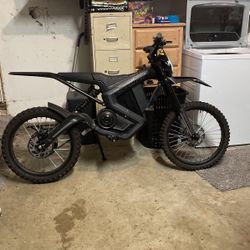 Rawrr Mantis E-motorcycle 2024