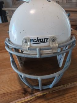 Kansas City Chiefs Replica Helmet for Sale in Chandler, AZ - OfferUp