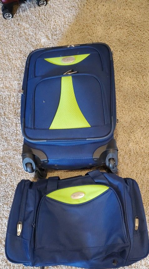 Suitcase & Shoulder Bag