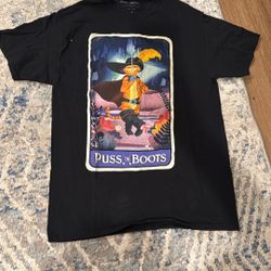Puss In Boots T 