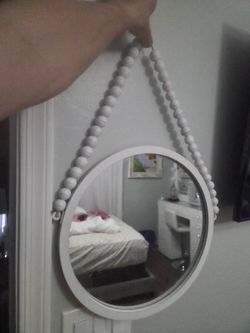 Wall mirror