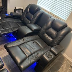 Electric Reclining Sofa