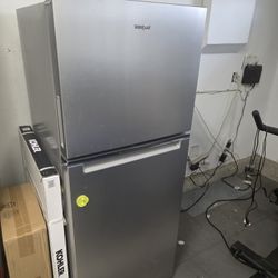 Free Whirlpool Small Refrigerator.  Freezer Not Working