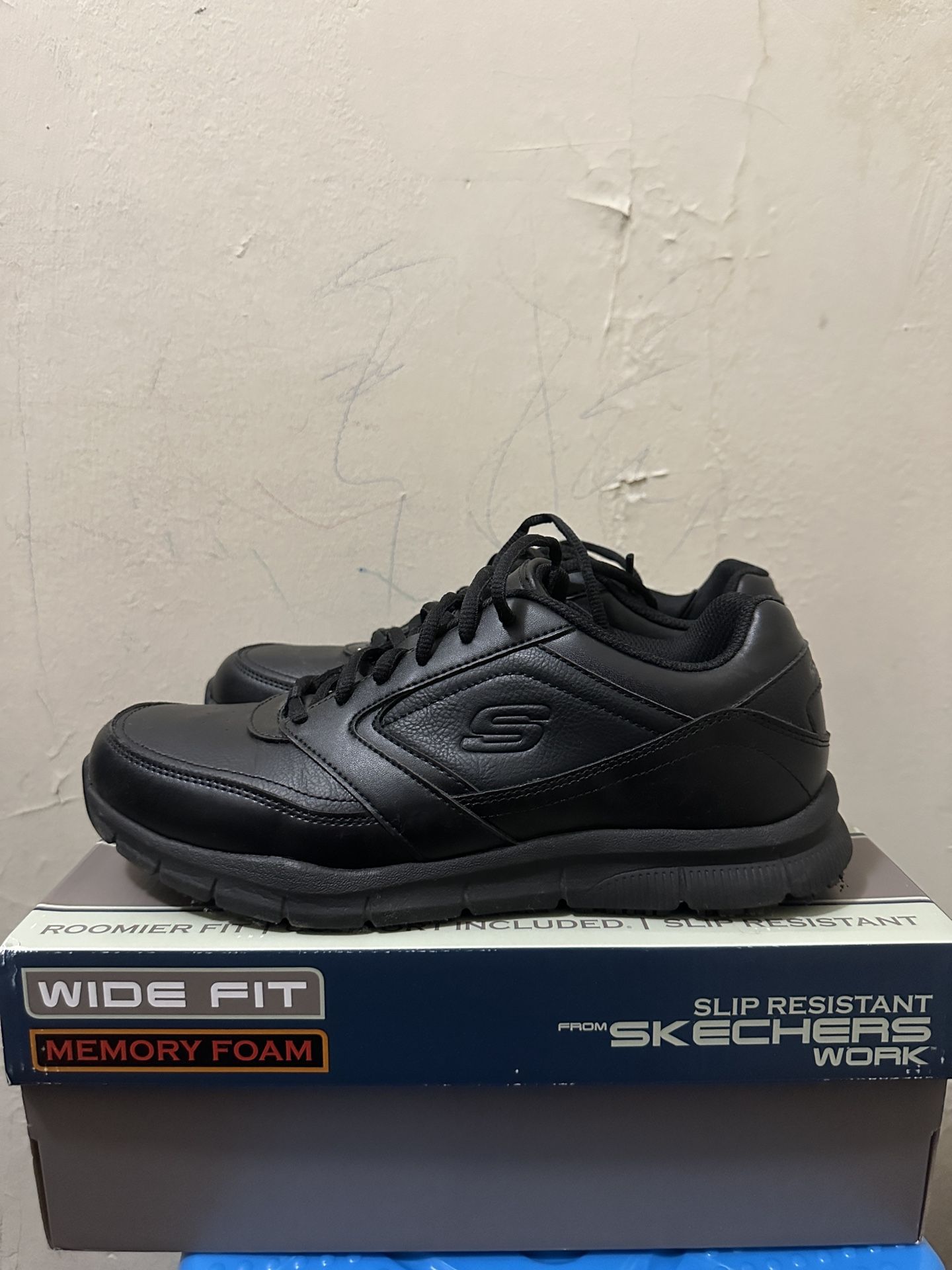Skechers & Nike -2 Pairs Of Sneakers