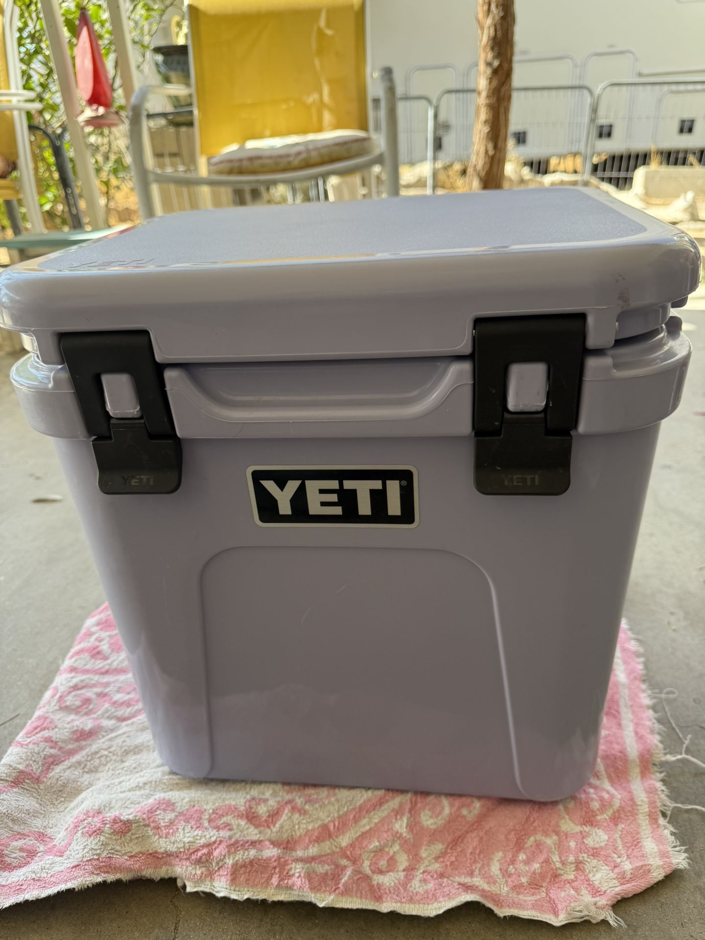 Yeti Roadie 24 cooler