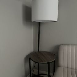 Lamp/side Table