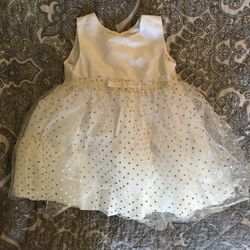 Carter’s cream dress size 12 months