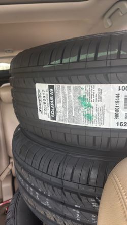 225 60R 17 (4 tires)