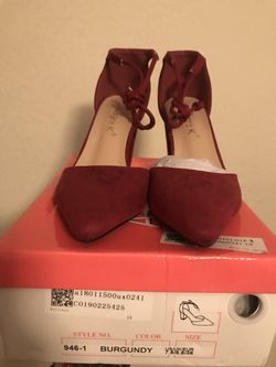 Allegra K Burgundy Pointed Heel Size 7.5