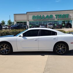 Clean 2014 Dodge Charger 