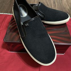 Michael KORS Women’s “Keaton” Black Suede Loafer Size 10M