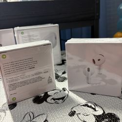 AirPods Gen 4 
