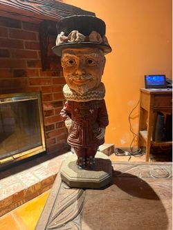 Beefeater Gin Statue