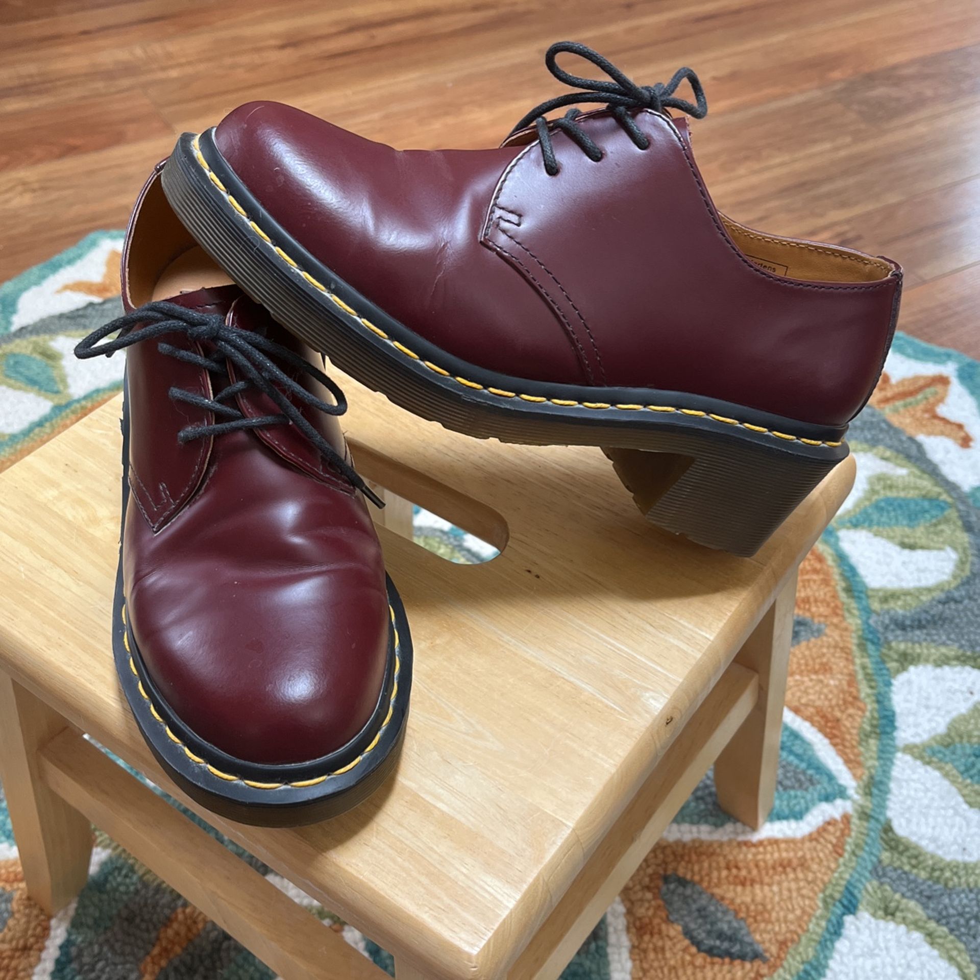 Martens Women's Smooth Leather Oxford