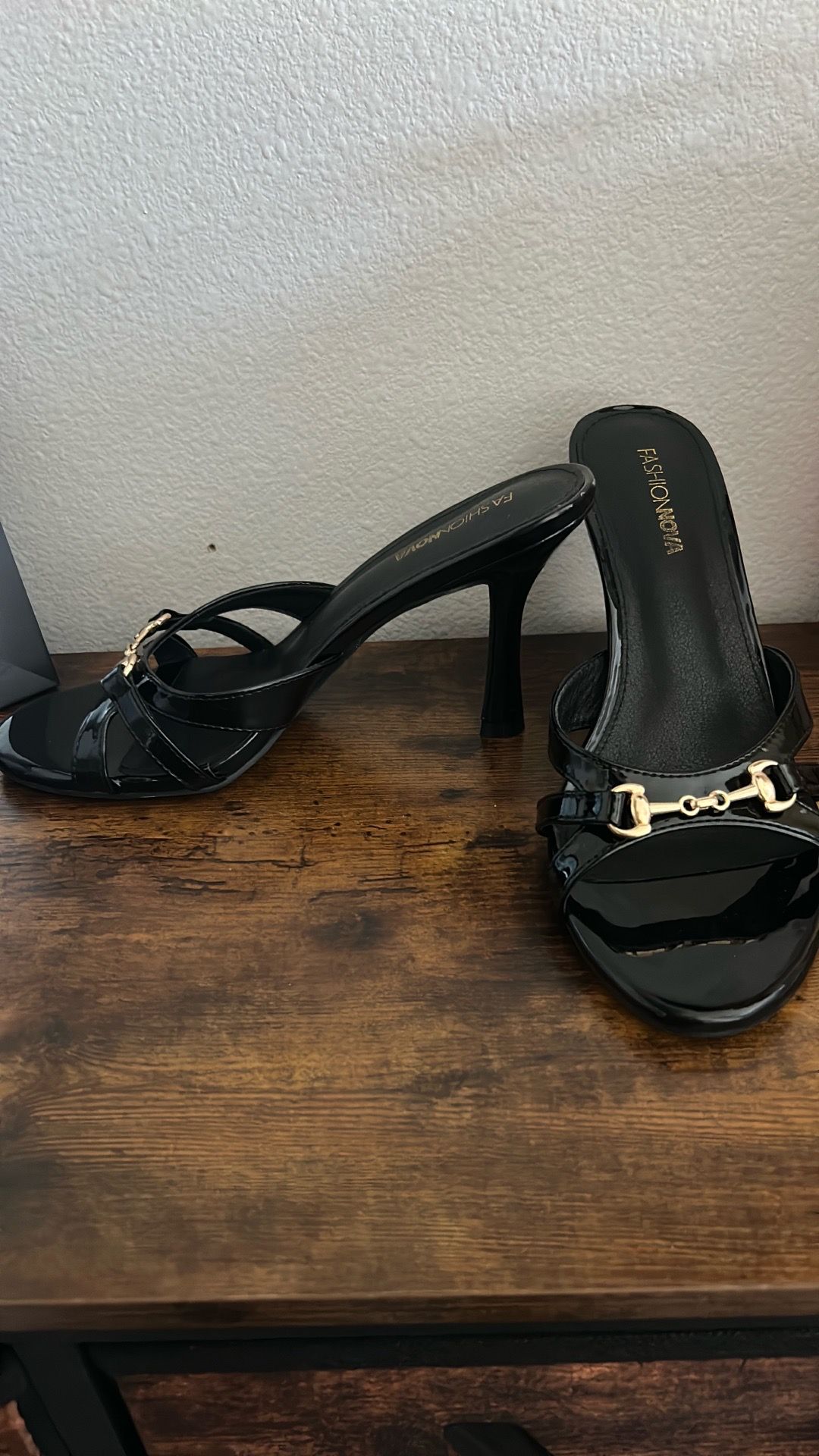 High heels size 8