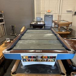 Brunswick 9 Foot Gold Crown II Pool Table