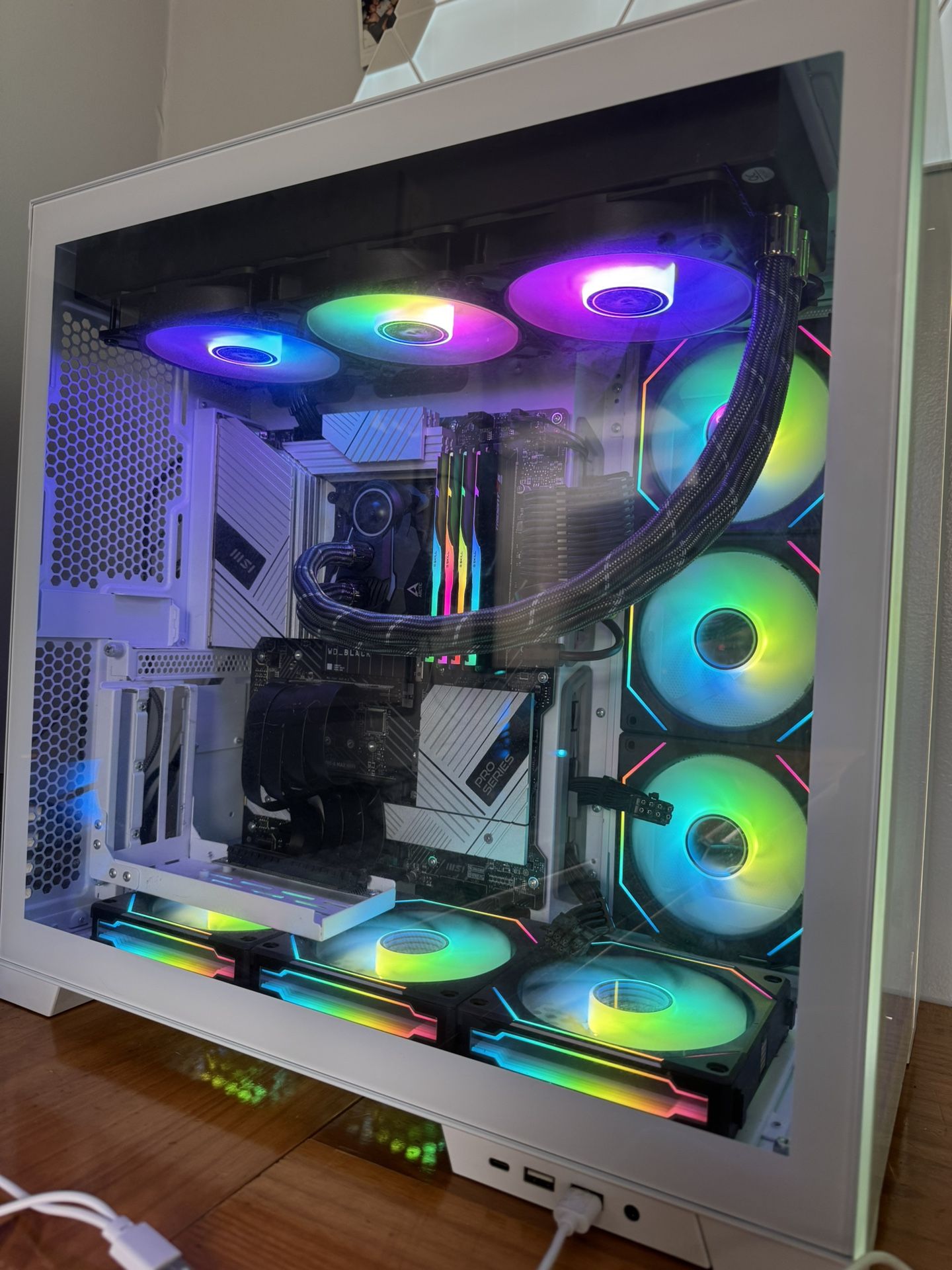 Gaming PC Lian li O11 Evo/14900k/Z790-A/4x16 DDR5 Trident/1000w PSU/Custom Cables/LIANLI USL-INFINITY (x6)/ARCTIC Liquid Freezer II/SN850X 2TB