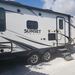 CROSSROADS SUNSET TRAIL SUPER LITE 200RD Travel Trailer