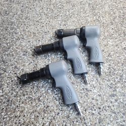 3. air hammers.  Sioux.    USA 