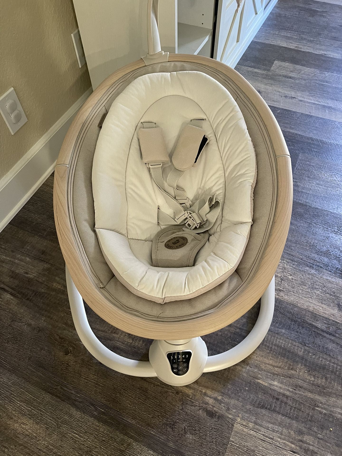 Maxi-Cosi Swing