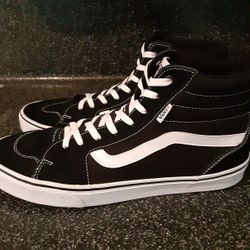 Vans mens 13 Practicaly new 