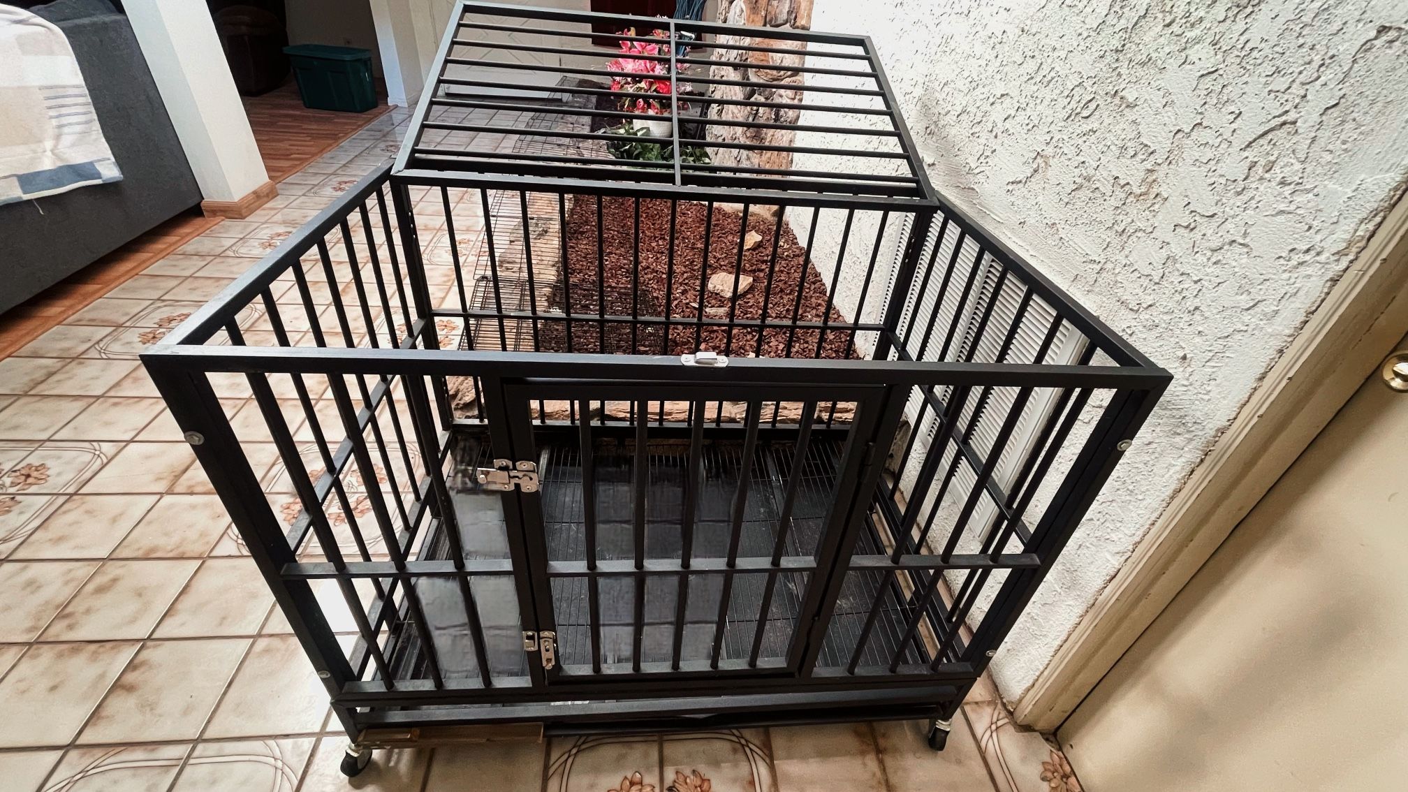 Heavy Duty Indestructible Dog Crate