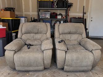 2 recliners
