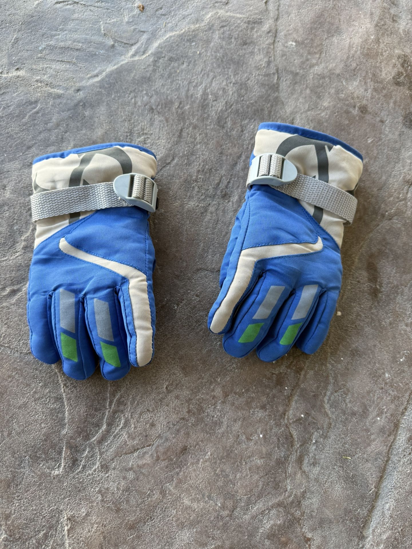 Kids Snow Gloves Size Small