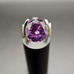 6 Tcw Color Changing Synthetic Saphire 