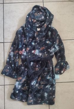 New Cat & Jack Boys Robe. Size S (8)