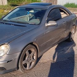 2005 Mercedes CLK 500 - Parts Only #IB3