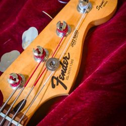 Fender Jazz Bass "Squier Series" With Seymour Duncan And HipShot Tuners Bass Guitar