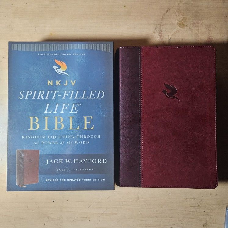 New King James Version Spirit Filled Life Bible Third Edition Used Very Good