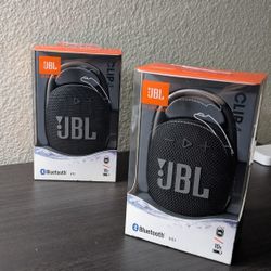 Set Of 2 JBL Clip 4's