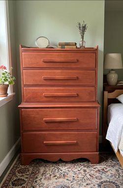 5-drawer dresser by Cushman Colonial Creations