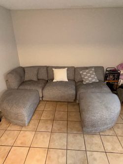Couch for sale perfect condition