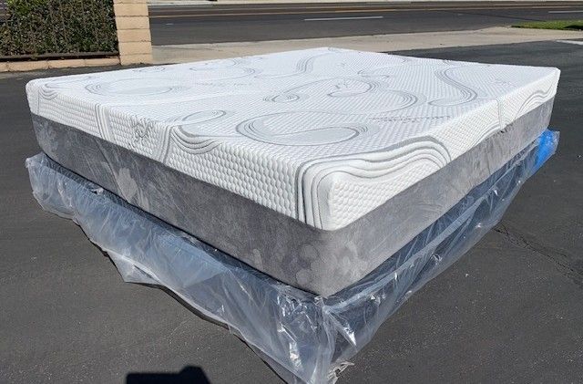Full Organic Cool Gel Memory Foam!!