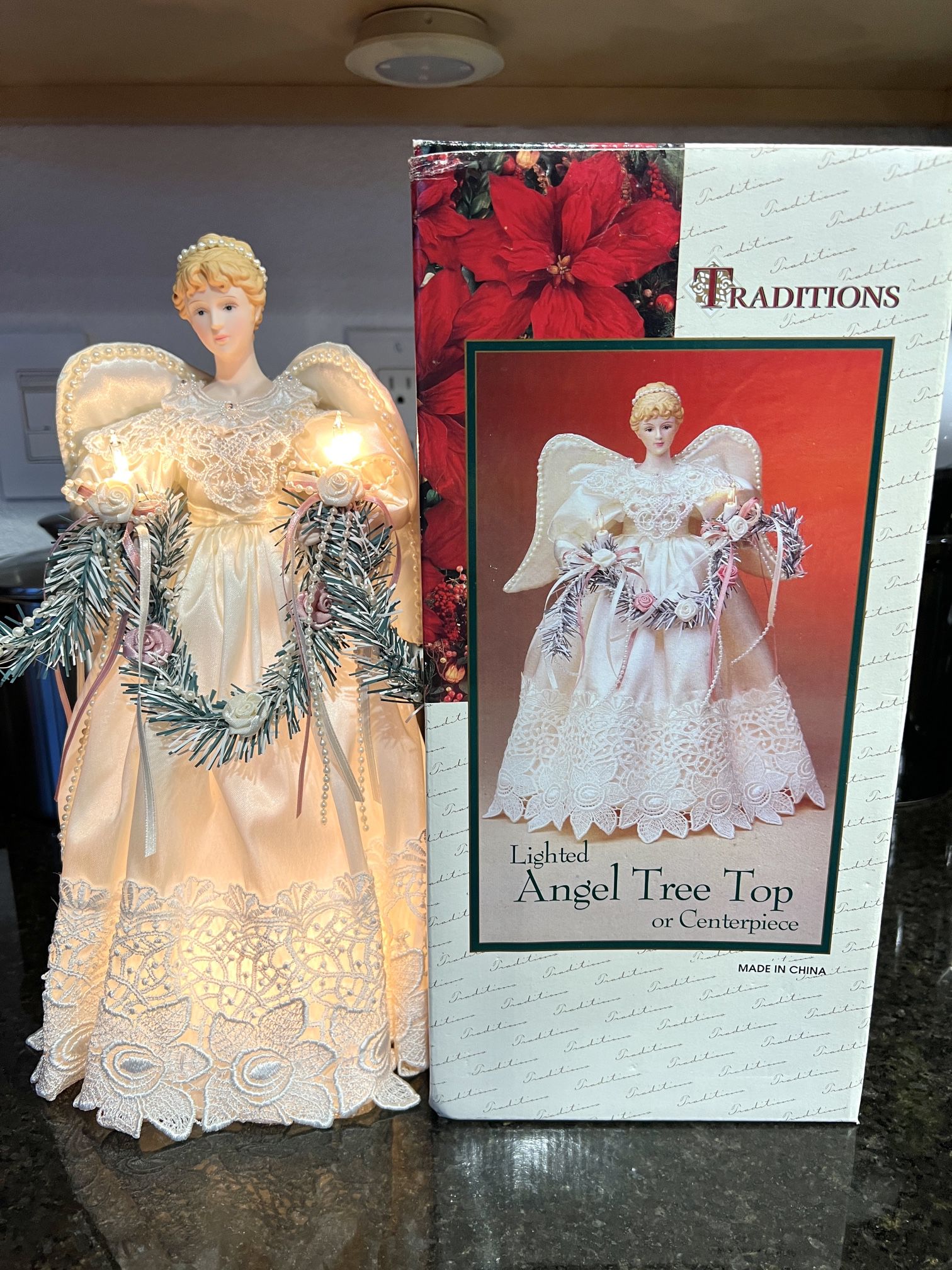 😇 Angel Tree Topper