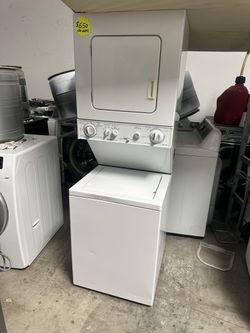 Kenmore Washer And Gas Dryer Stackable 120 Volts