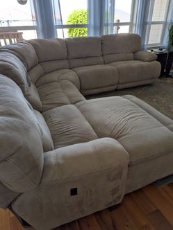 Sectional couch